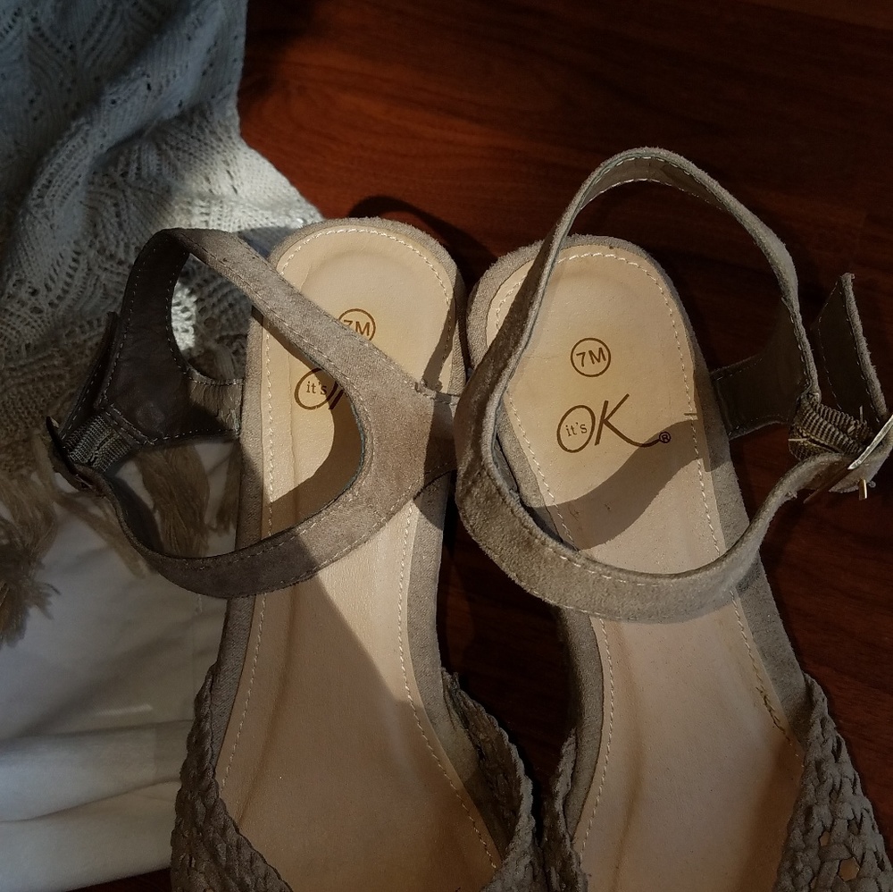 Wedges - Picture 2 of 5